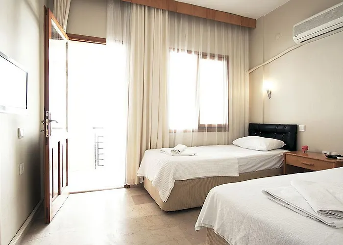 Koz Eren Отель Кешме