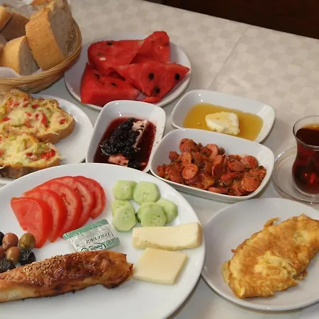 Koz Eren 酒店 Çeşme